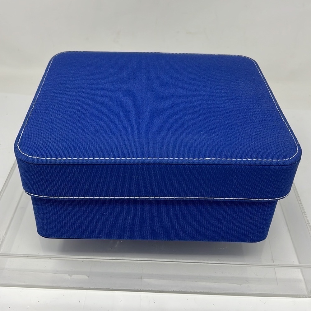 Ralph Lauren Blue Linen Fabric Padded Box 8” x 6.75” x 3.5” - Picture 3 of 6